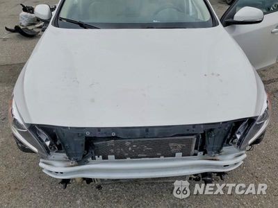 Zdjęcie 11 z 13 samochodu: 2017 VOLVO S60 DYNAMIC VIN:YV140MTL3H2430386 - miniatura