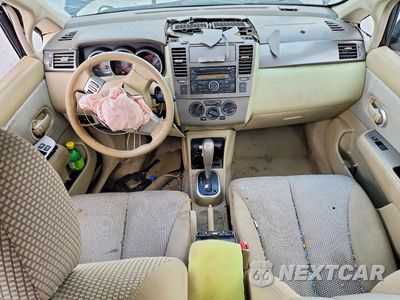 Zdjęcie 8 z 11 samochodu: 2007 NISSAN VERSA 1.8 S VIN:3N1BC13E87L353180 - miniatura