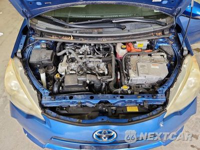 Zdjęcie 11 z 12 samochodu: 2012 TOYOTA PRIUS C TWO VIN:JTDKDTB31C1030399 - miniatura