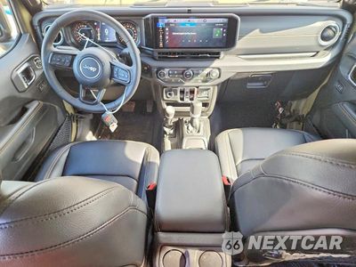 Zdjęcie 8 z 13 samochodu: 2025 JEEP GLADIATOR SPORT VIN:1C6PJTAG2SL544405 - miniatura