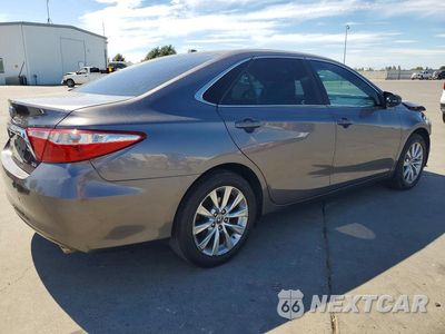 Trzecie zdjęcie samochodu z tyłu: 2015 TOYOTA CAMRY XLE VIN:4T1BF1FKXFU989024 - miniatura