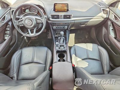 Zdjęcie 8 z 12 samochodu: 2018 MAZDA 3 TOURING VIN:3MZBN1L37JM271297 - miniatura
