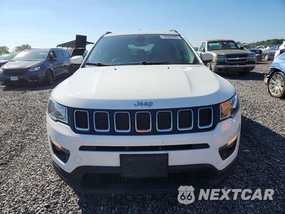 Piąte zdjęcie samochodu w środku: 2018 JEEP COMPASS LATITUDE VIN:3C4NJDBB6JT262263 - miniatura
