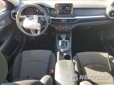 Zdjęcie 8 z 12 samochodu: 2022 KIA FORTE LXS VIN:3KPF24AD0NE425276 - miniatura