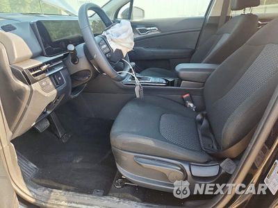 Zdjęcie 7 z 14 samochodu: 2026 KIA SPORTAGE LX VIN:5XYK23DF9TG393014 - miniatura