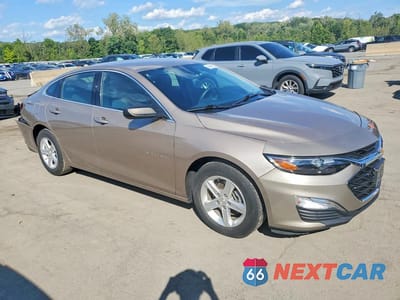 Czwarte zdjęcie samochodu z boku: 2023 CHEVROLET MALIBU LS VIN:1G1ZB5ST4PF235216 - miniatura