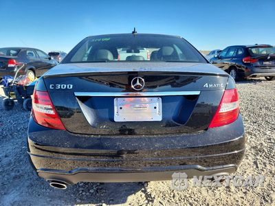 Zdjęcie 6 z 13 samochodu: 2012 MERCEDES-BENZ C 300 4MATIC VIN:WDDGF8BB9CR191448 - miniatura