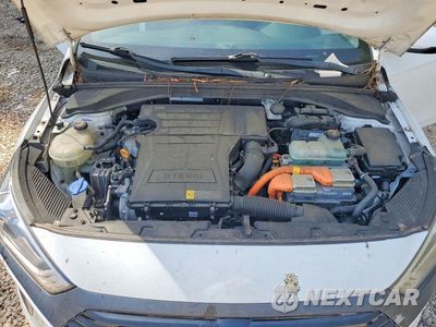 Zdjęcie 11 z 13 samochodu: 2019 HYUNDAI IONIQ BLUE VIN:KMHC65LC5KU156346 - miniatura