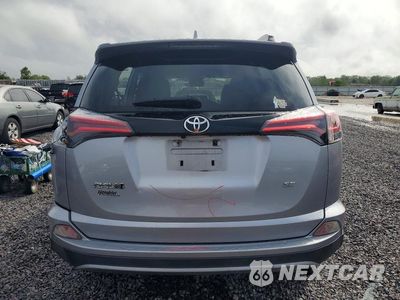 Zdjęcie 6 z 13 samochodu: 2018 TOYOTA RAV4 SE VIN:JTMNFREV1JD125371 - miniatura