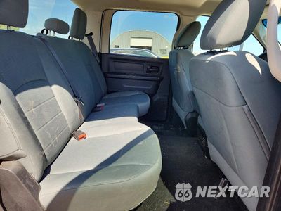 Zdjęcie 10 z 13 samochodu: 2015 RAM 2500 ST VIN:3C6UR5HJ8FG577162 - miniatura