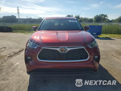 Piąte zdjęcie samochodu w środku: 2023 TOYOTA HIGHLANDER LE VIN:5TDKDRAHXPS025677 - miniatura