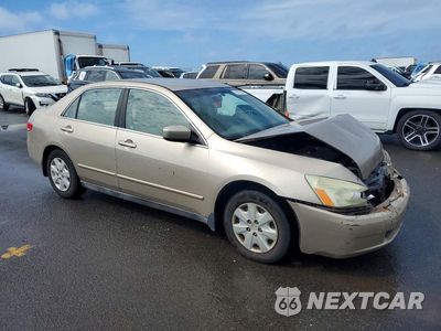 Czwarte zdjęcie samochodu z boku: 2004 HONDA ACCORD LX VIN:1HGCM563X4A114797 - miniatura