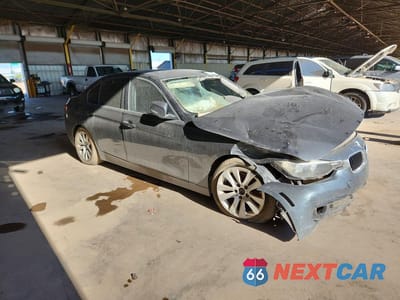 Czwarte zdjęcie samochodu z boku: 2016 BMW 320 I VIN:WBA8E1G54GNT99355 - miniatura