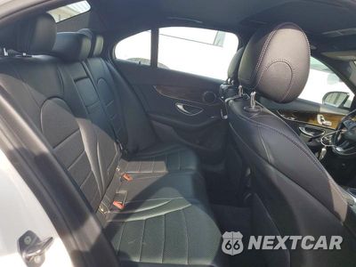Zdjęcie 10 z 12 samochodu: 2019 MERCEDES-BENZ C 300 VIN:55SWF8DB2KU294488 - miniatura