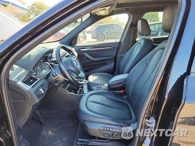 Zdjęcie 7 z 13 samochodu: 2018 BMW X1 XDRIVE28I VIN:WBXHT3C31J5K24662 - miniatura