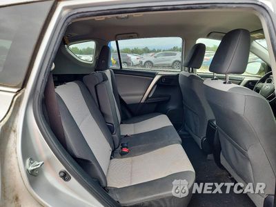 Zdjęcie 11 z 13 samochodu: 2015 TOYOTA RAV4 LE VIN:JTMZFREV5FJ057263 - miniatura
