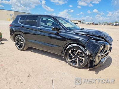 Czwarte zdjęcie samochodu z boku: 2024 MITSUBISHI OUTLANDER SE VIN:JA4J3VA84RZ056023 - miniatura