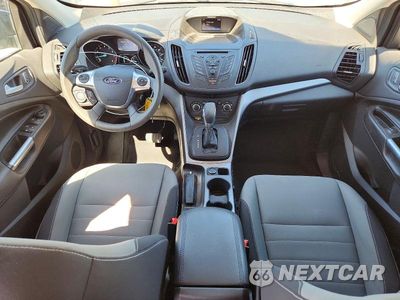 Zdjęcie 8 z 12 samochodu: 2016 FORD ESCAPE SE VIN:1FMCU0G73GUC92083 - miniatura