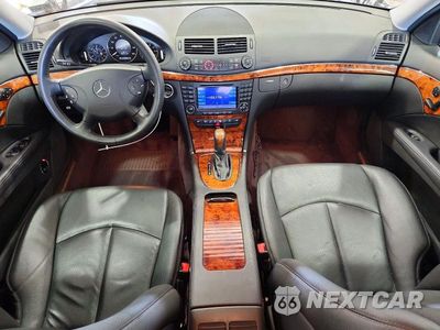 Zdjęcie 8 z 13 samochodu: 2006 MERCEDES-BENZ E 350 VIN:WDBUF56JX6A808516 - miniatura