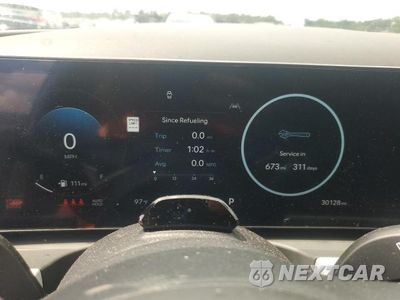 Zdjęcie 9 z 13 samochodu: 2025 HYUNDAI SANTA CRUZ LIMITED VIN:5NTJEDDF3SH154477 - miniatura