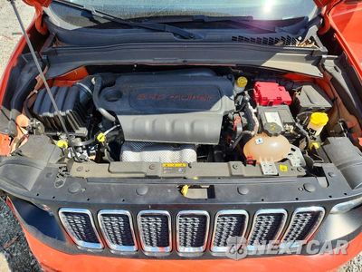 Zdjęcie 11 z 12 samochodu: 2021 JEEP RENEGADE SPORT VIN:ZACNJCAB8MPM21854 - miniatura