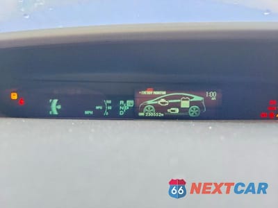 Zdjęcie 9 z 12 samochodu: 2010 TOYOTA PRIUS III VIN:JTDKN3DU1A1275347 - miniatura