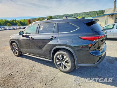 Drugie zdjęcie samochodu z przodu: 2021 TOYOTA HIGHLANDER XLE VIN:5TDGZRBH5MS142293 - miniatura