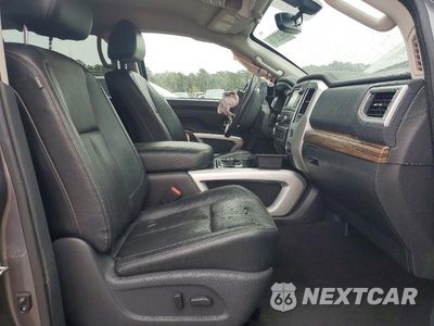Zdjęcie 7 z 12 samochodu: 2018 NISSAN TITAN SL VIN:1N6AA1E62JN501557 - miniatura