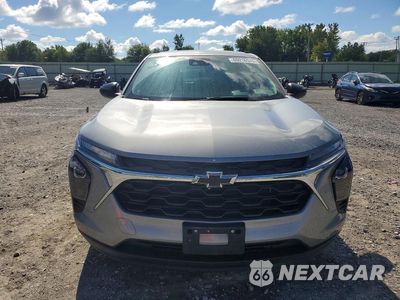 Piąte zdjęcie samochodu w środku: 2024 CHEVROLET TRAX LS VIN:KL77LFE22RC153345 - miniatura