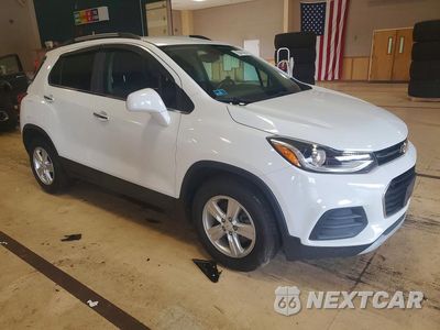 Czwarte zdjęcie samochodu z boku: 2018 CHEVROLET TRAX 1LT VIN:KL7CJLSB7JB531063 - miniatura
