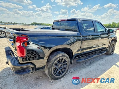 Trzecie zdjęcie samochodu z tyłu: 2025 CHEVROLET SILVERADO K1500 RST VIN:2GCUKEED5S1130223 - miniatura