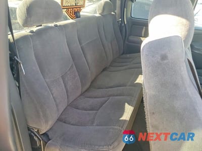 Zdjęcie 10 z 12 samochodu: 2003 CHEVROLET SILVERADO C1500 VIN:2GCEC19T831334060 - miniatura