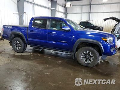 Czwarte zdjęcie samochodu z boku: 2023 TOYOTA TACOMA TRD OFF-ROAD VIN:3TMCZ5AN0PM646818 - miniatura