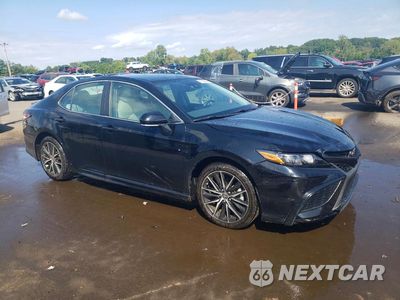 Czwarte zdjęcie samochodu z boku: 2024 TOYOTA CAMRY SE VIN:4T1T11AKXRU856875 - miniatura