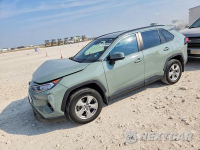 2021 TOYOTA RAV4 XLE 2T3P1RFV3MC144793 - główne zdjęcie licytacji z USA - miniatura