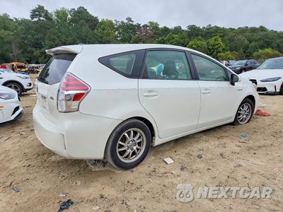 Trzecie zdjęcie samochodu z tyłu: 2016 TOYOTA PRIUS V TWO VIN:JTDZN3EUXGJ048793 - miniatura