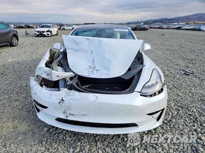 Piąte zdjęcie samochodu w środku: 2019 TESLA MODEL 3 VIN:5YJ3E1EB2KF494820 - miniatura