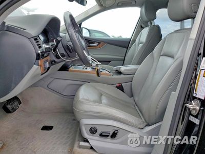 Zdjęcie 7 z 13 samochodu: 2017 AUDI Q7 PREMIUM PLUS VIN:WA1LAAF77HD059856 - miniatura