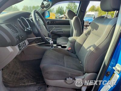Zdjęcie 7 z 13 samochodu: 2005 TOYOTA TACOMA DOUBLE CAB VIN:5TELU42N55Z019863 - miniatura