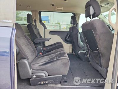 Zdjęcie 11 z 13 samochodu: 2014 DODGE GRAND CARAVAN SXT VIN:2C4RDGCG3ER266204 - miniatura