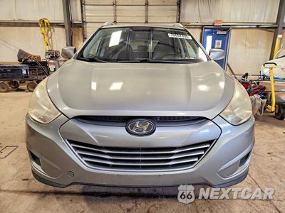 Piąte zdjęcie samochodu w środku: 2010 HYUNDAI TUCSON GLS VIN:KM8JU3AC4AU112793 - miniatura