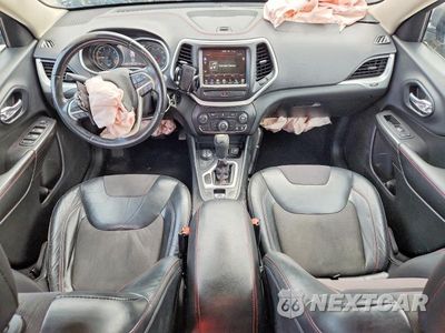 Zdjęcie 8 z 13 samochodu: 2015 JEEP CHEROKEE TRAILHAWK VIN:1C4PJMBB2FW564692 - miniatura