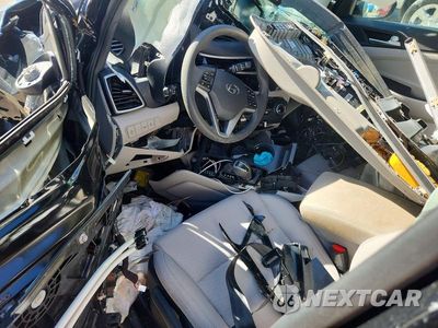 Zdjęcie 8 z 13 samochodu: 2020 HYUNDAI TUCSON SE VIN:KM8J23A45LU244303 - miniatura