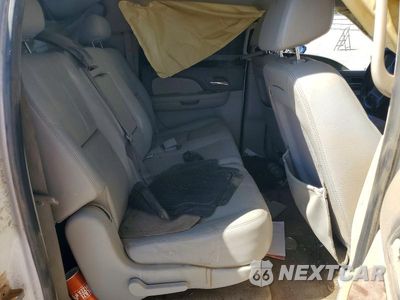 Zdjęcie 11 z 13 samochodu: 2007 CHEVROLET SUBURBAN K1500 VIN:3GNFK16317G300042 - miniatura