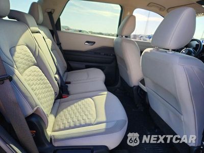 Zdjęcie 11 z 13 samochodu: 2022 NISSAN PATHFINDER SV VIN:5N1DR3BC2NC253208 - miniatura