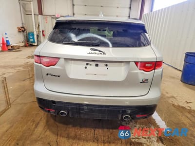 Zdjęcie 6 z 12 samochodu: 2017 JAGUAR F-PACE S VIN:SADCM2BV4HA057558 - miniatura
