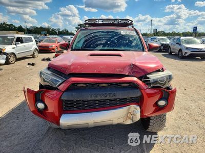 Piąte zdjęcie samochodu w środku: 2015 TOYOTA 4RUNNER TRAIL VIN:JTEBU5JR5F5225898 - miniatura