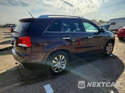 Trzecie zdjęcie samochodu z tyłu: 2011 KIA SORENTO SX VIN:5XYKWDA27BG121586 - miniatura