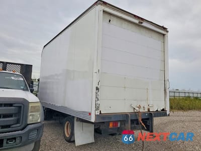Drugie zdjęcie samochodu z przodu: 2017 ISUZU NPR HD BOX TRUCK VIN:JALC4W16XH7003190 - miniatura