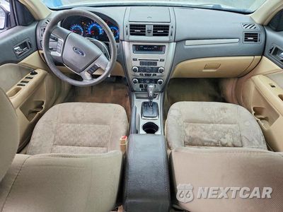 Zdjęcie 8 z 12 samochodu: 2011 FORD FUSION SE VIN:3FAHP0HA5BR120736 - miniatura